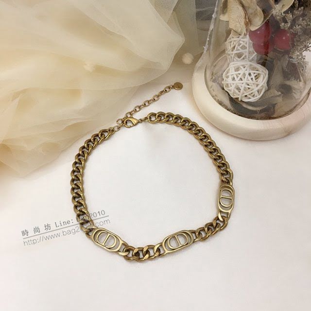 Dior飾品 迪奧經典熱銷爆款復古金色女項鏈  zgd1144